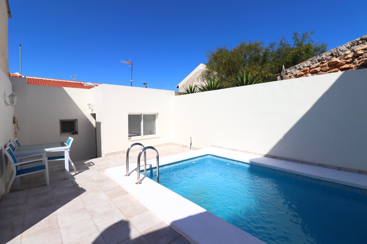 2 Bed Townhouse for sale in Benijofar Costa Blanca, Alicante, Spain