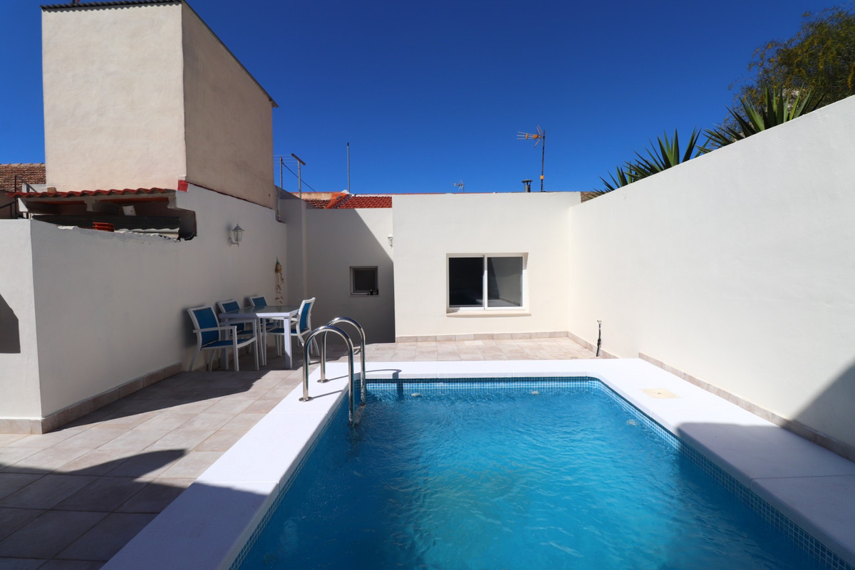 2 Bed Townhouse for sale in Benijofar Costa Blanca, Alicante, Spain