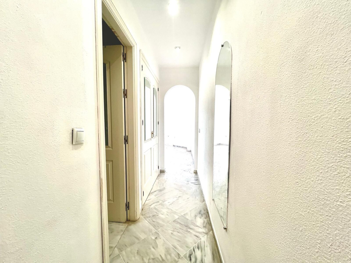 Se vende Apartamento Planta Baja de 3 dormitorios en Costa Del Sol, Málaga, España