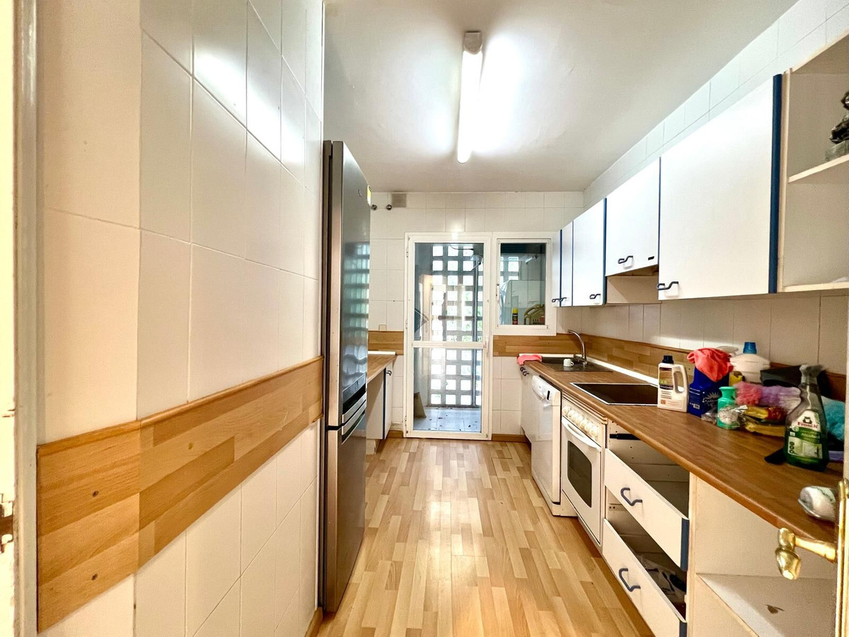 Se vende Apartamento Planta Baja de 3 dormitorios en Costa Del Sol, Málaga, España