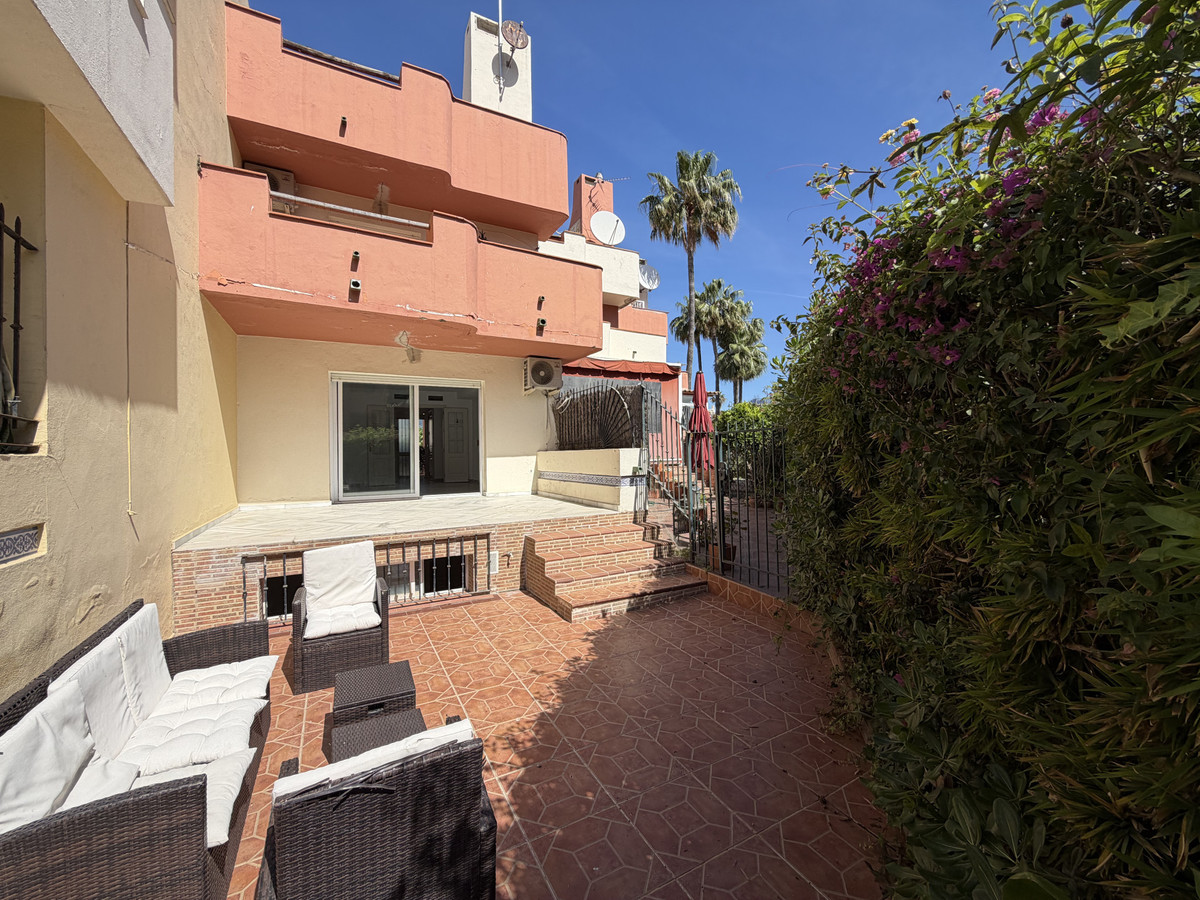 Se vende Adosada de 2 dormitorios en Costa Del Sol, Málaga, España