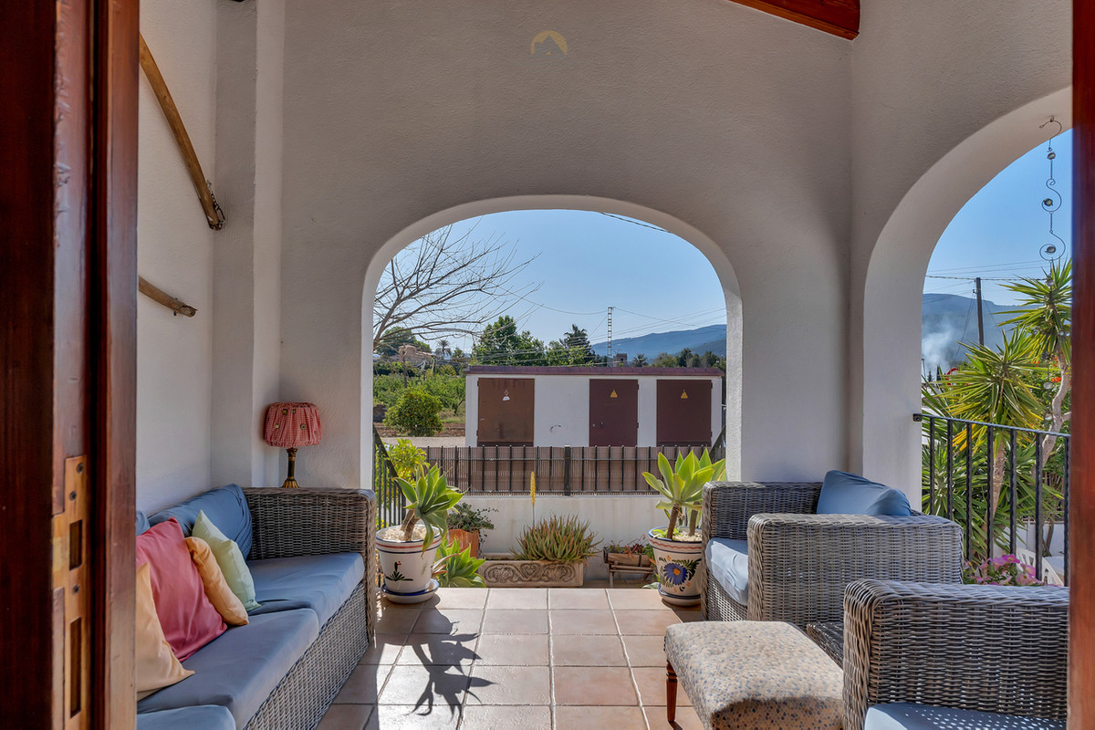 Se vende Villa - Chalet de 6 dormitorios en Costa Blanca, Alicante, España