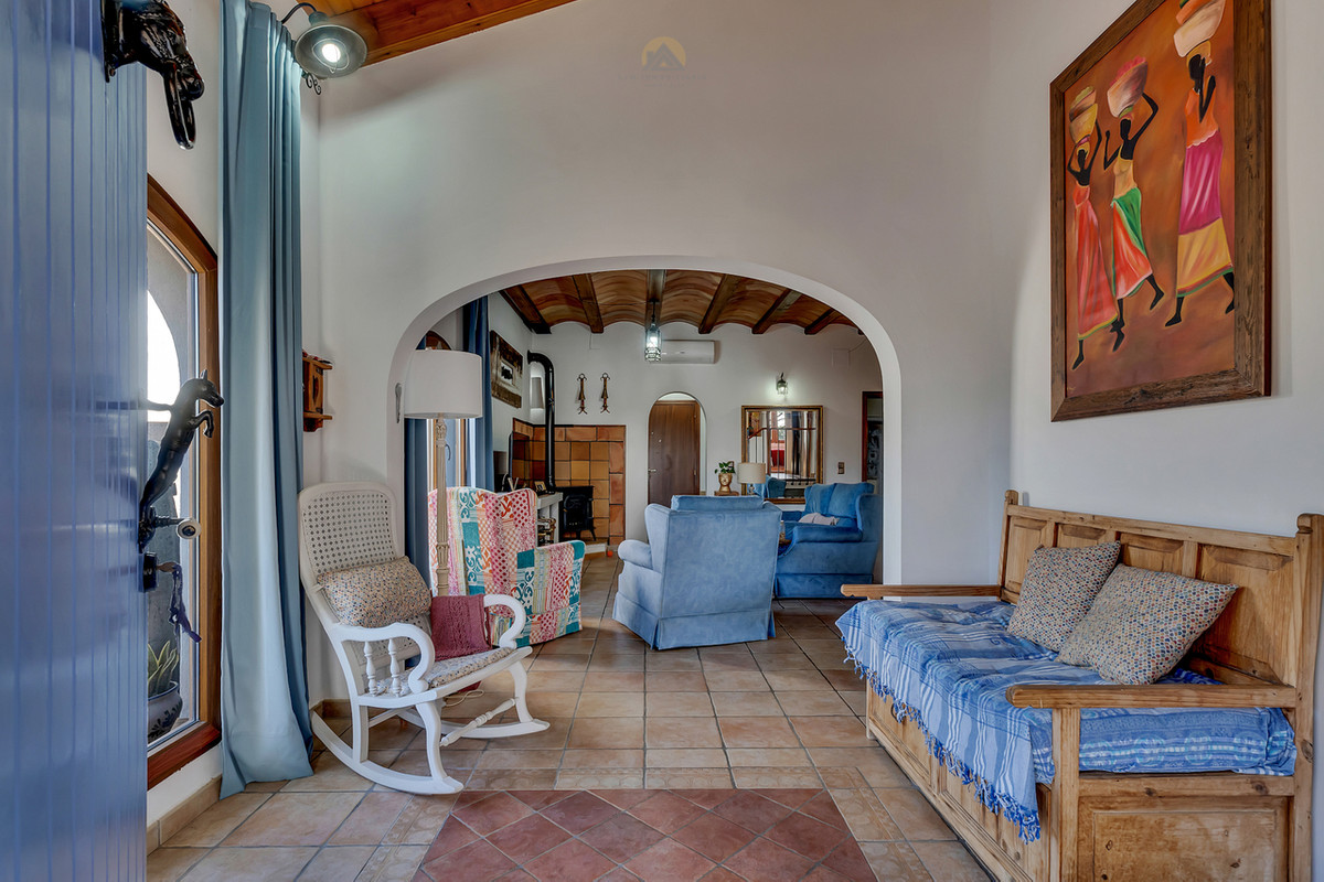 Se vende Villa - Chalet de 6 dormitorios en Costa Blanca, Alicante, España