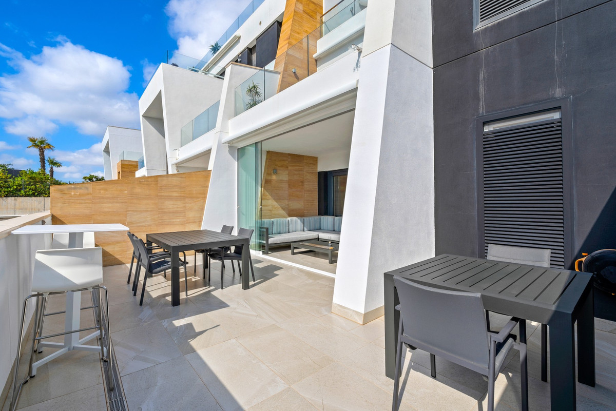 2 Bed Apartment for sale in Villamartin Costa Blanca, Alicante, Spain