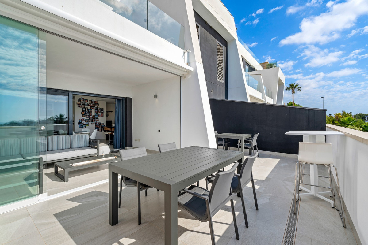 2 Bed Apartment for sale in Villamartin Costa Blanca, Alicante, Spain
