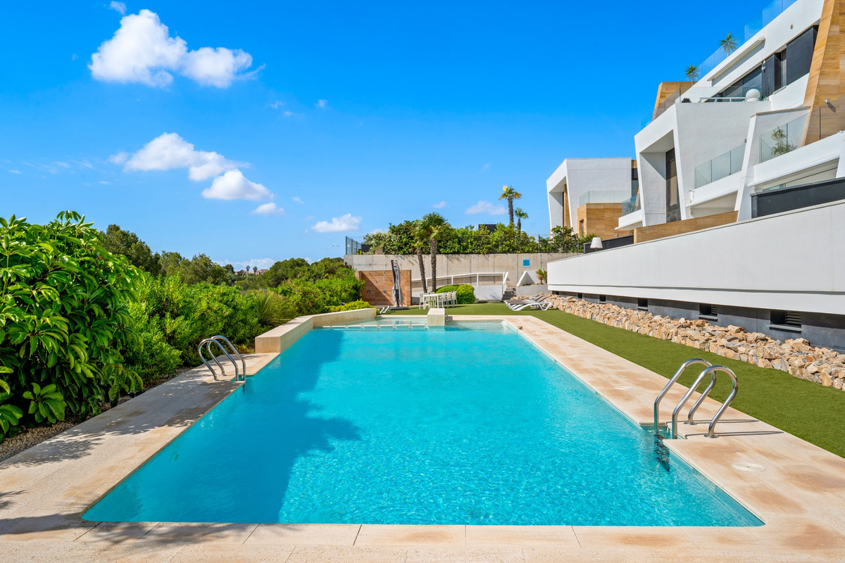 2 Bed Apartment for sale in Villamartin Costa Blanca, Alicante, Spain