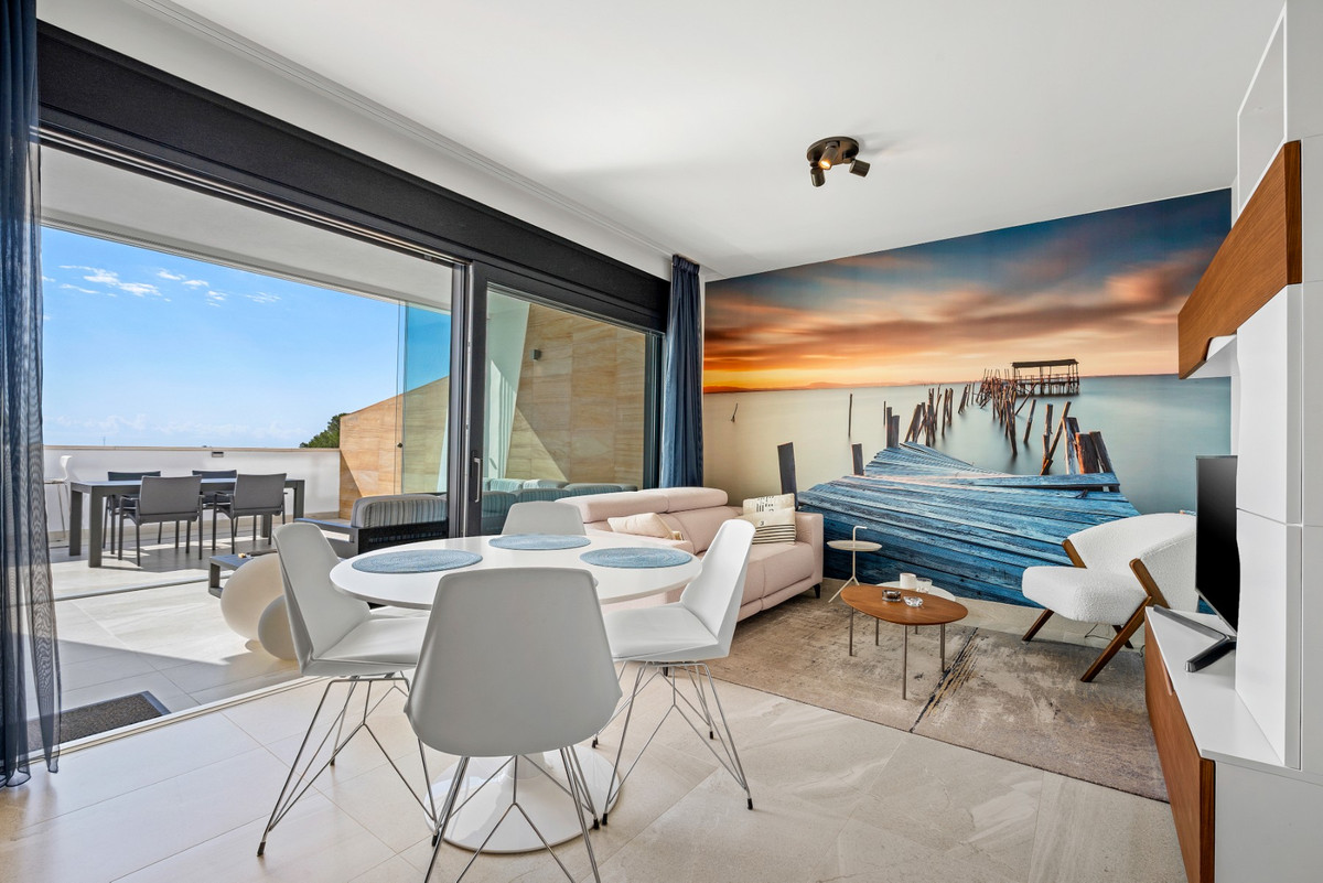 2 Bed Apartment for sale in Villamartin Costa Blanca, Alicante, Spain