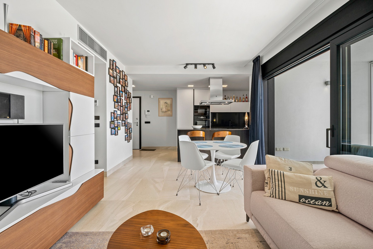 2 Bed Apartment for sale in Villamartin Costa Blanca, Alicante, Spain