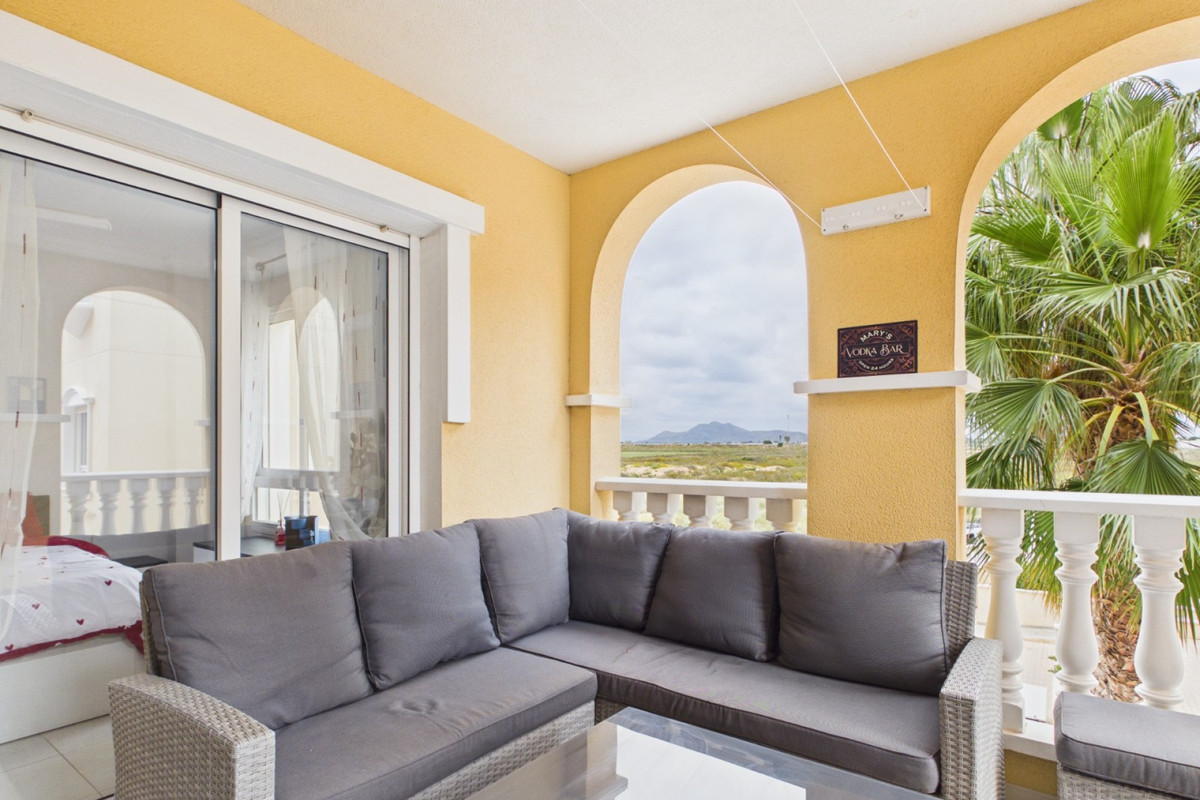 Se vende Apartamento Planta Media de 3 dormitorios en Costa Calida, Murcia, España