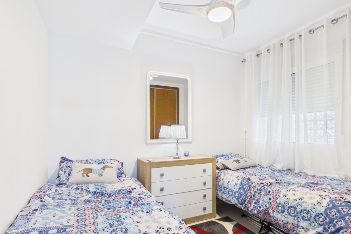 Se vende Apartamento Planta Media de 3 dormitorios en Costa Calida, Murcia, España