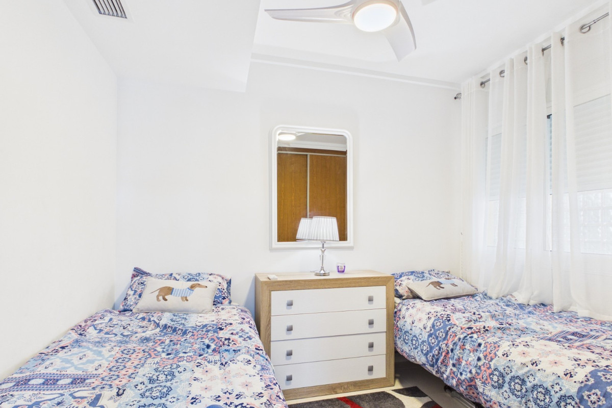 Se vende Apartamento Planta Media de 3 dormitorios en Costa Calida, Murcia, España