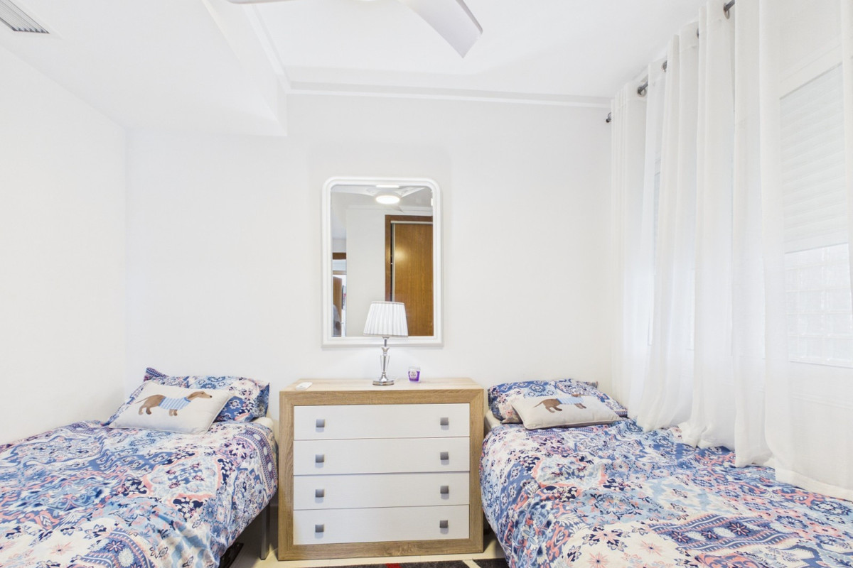 Se vende Apartamento Planta Media de 3 dormitorios en Costa Calida, Murcia, España
