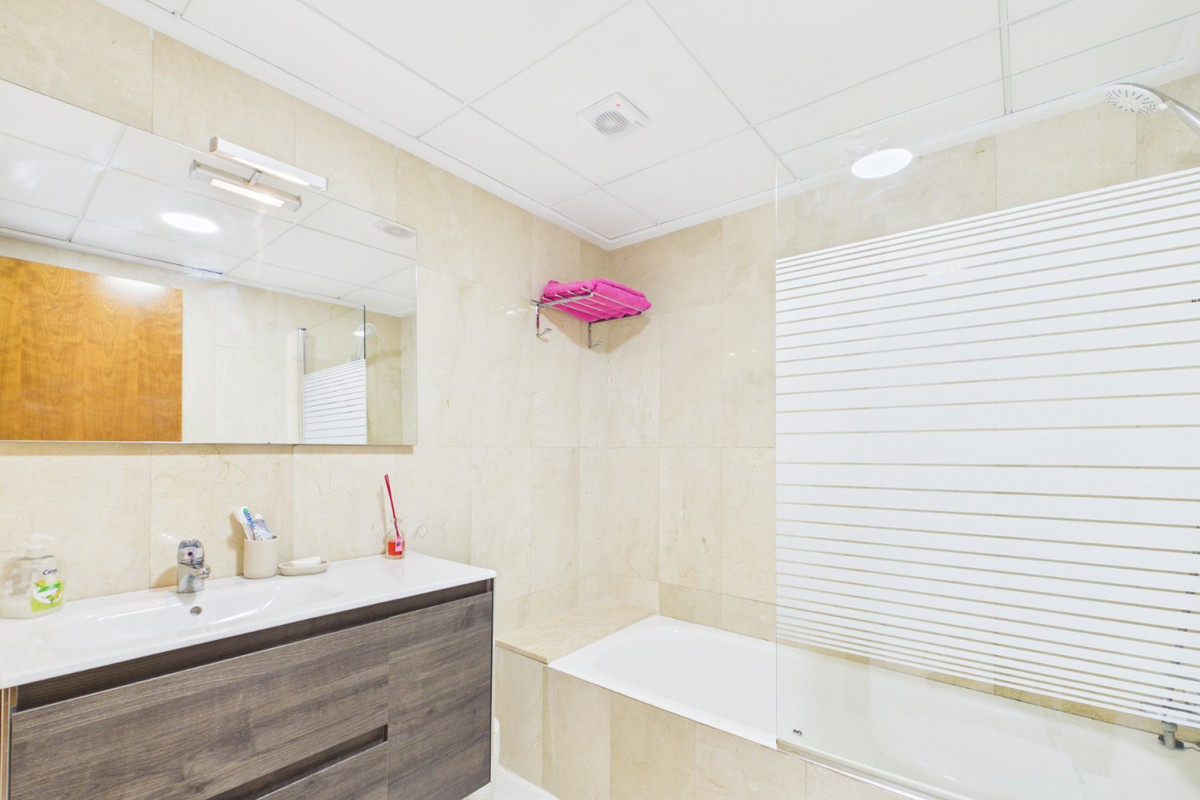 Se vende Apartamento Planta Media de 3 dormitorios en Costa Calida, Murcia, España