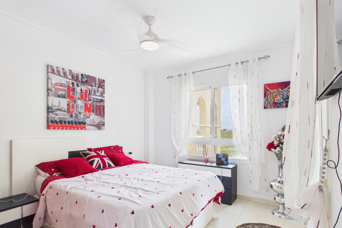 Se vende Apartamento Planta Media de 3 dormitorios en Costa Calida, Murcia, España