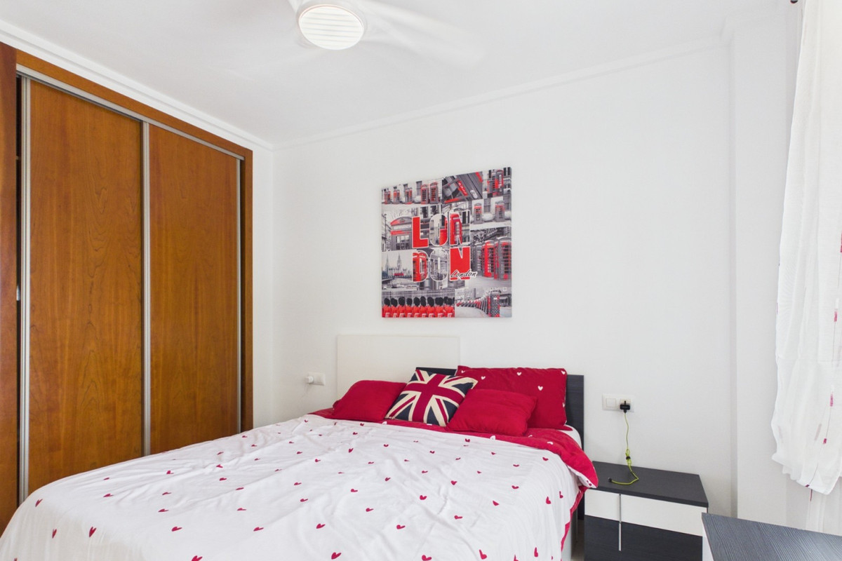 Se vende Apartamento Planta Media de 3 dormitorios en Costa Calida, Murcia, España