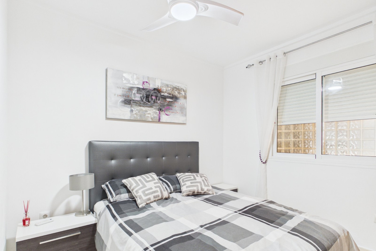 Se vende Apartamento Planta Media de 3 dormitorios en Costa Calida, Murcia, España