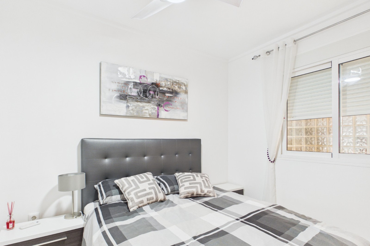 Se vende Apartamento Planta Media de 3 dormitorios en Costa Calida, Murcia, España