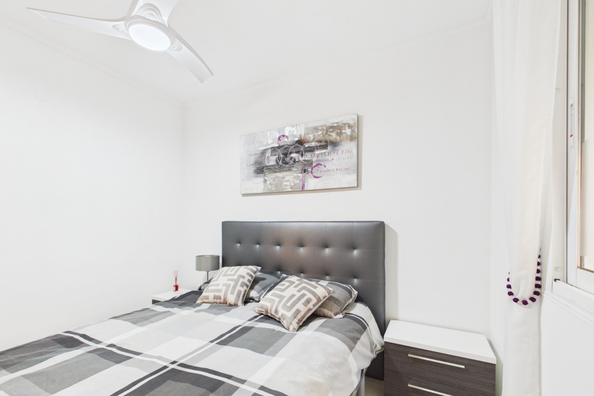 Se vende Apartamento Planta Media de 3 dormitorios en Costa Calida, Murcia, España