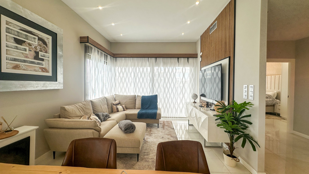 Se vende Villa - Chalet de 5 dormitorios en Costa Blanca, Alicante, España