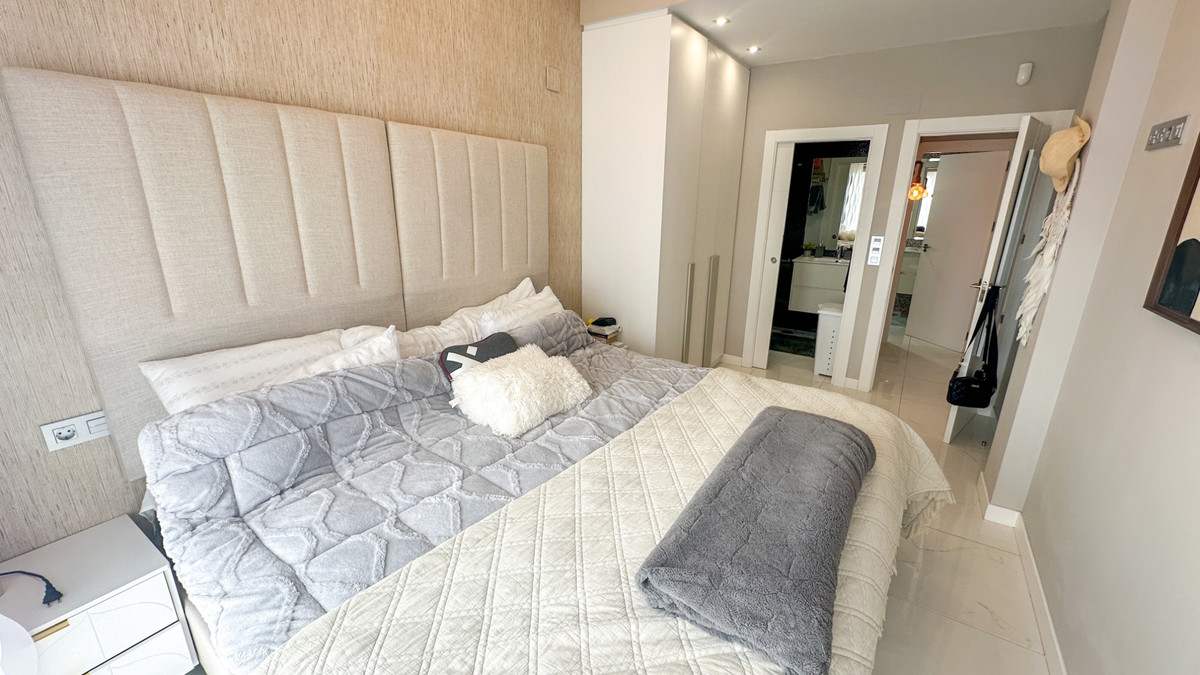 Se vende Villa - Chalet de 5 dormitorios en Costa Blanca, Alicante, España