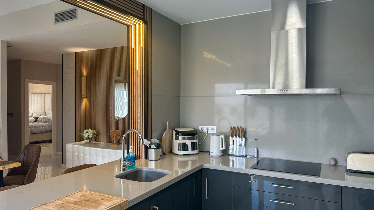 Se vende Villa - Chalet de 5 dormitorios en Costa Blanca, Alicante, España