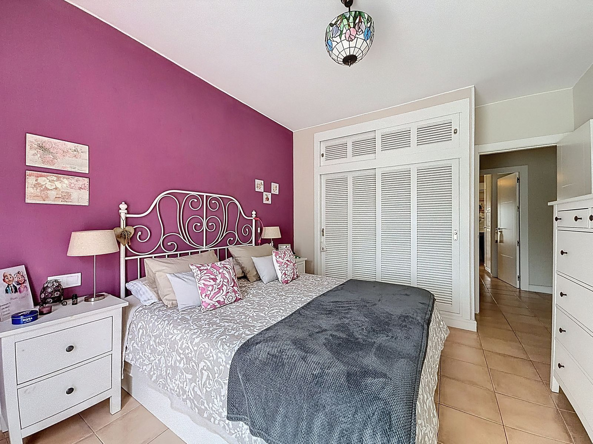 4 Bed Townhouse for sale in Nagüeles Costa Del Sol, Málaga, Spain