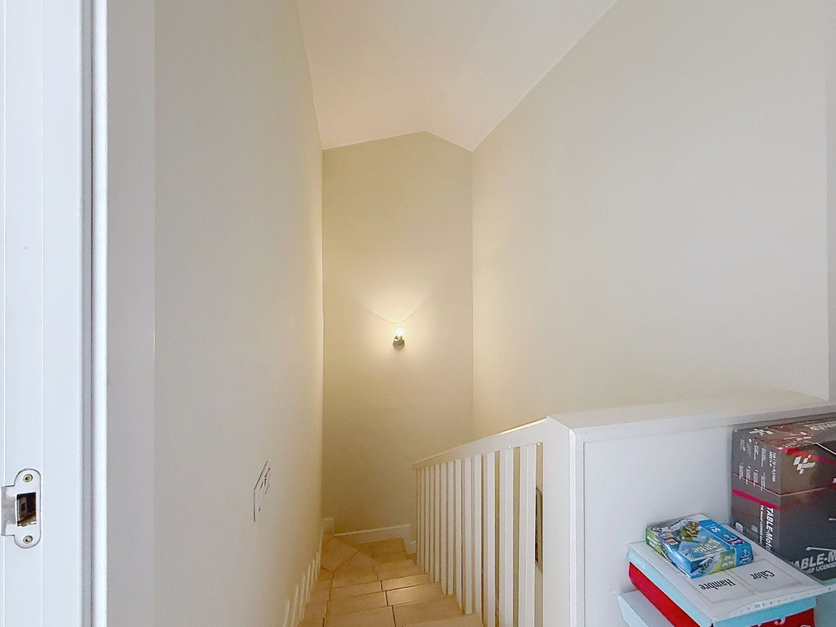4 Bed Townhouse for sale in Nagüeles Costa Del Sol, Málaga, Spain