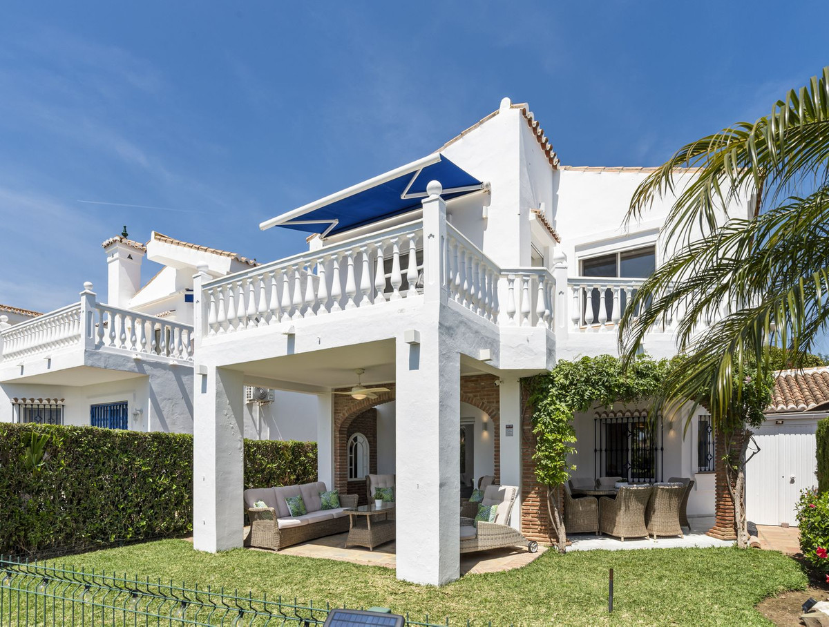 3 Bed Townhouse for sale in El Chaparral Costa Del Sol, Málaga, Spain