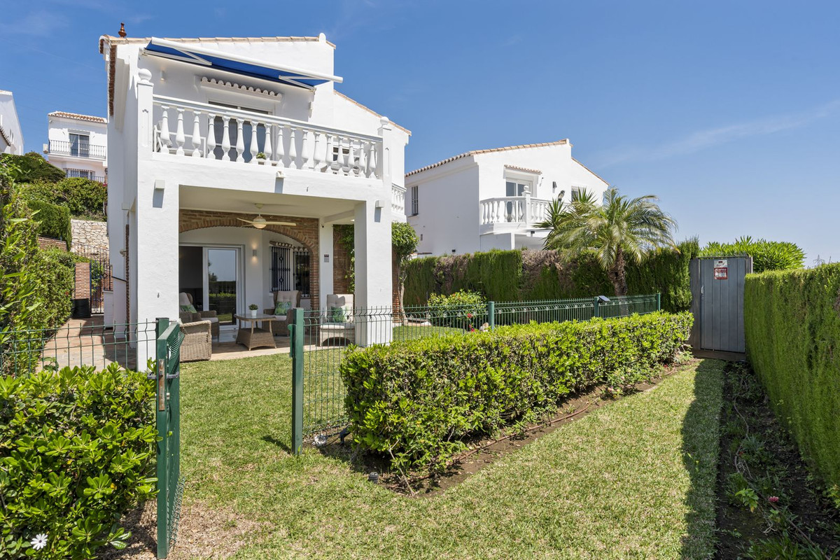 3 Bed Townhouse for sale in El Chaparral Costa Del Sol, Málaga, Spain