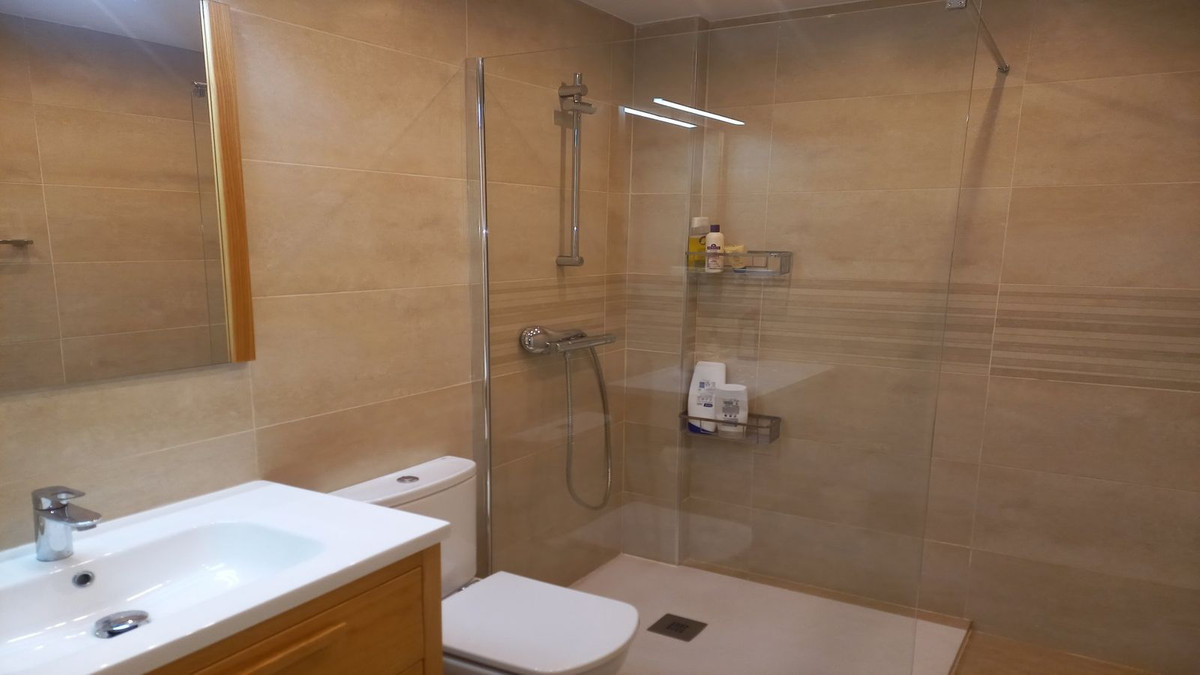 3 Bed Apartment for sale in Elviria Costa Del Sol, Málaga, Spain