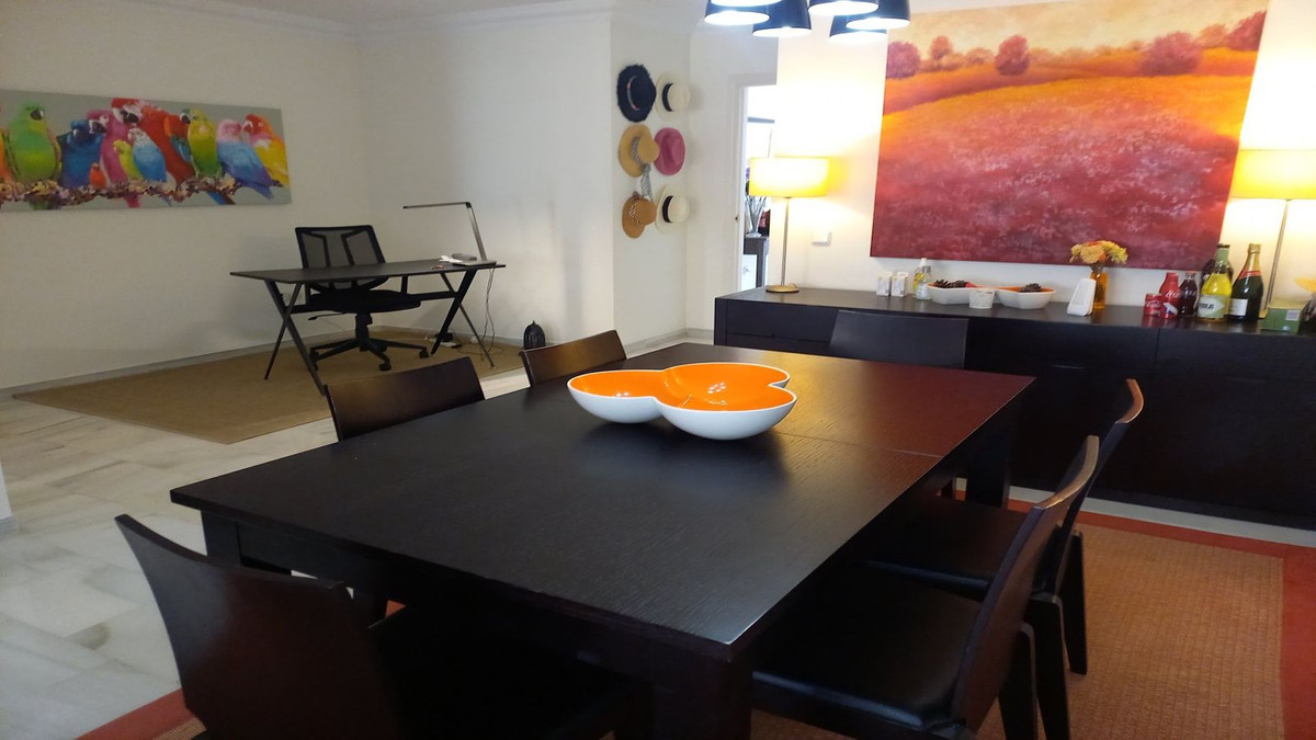 3 Bed Apartment for sale in Elviria Costa Del Sol, Málaga, Spain