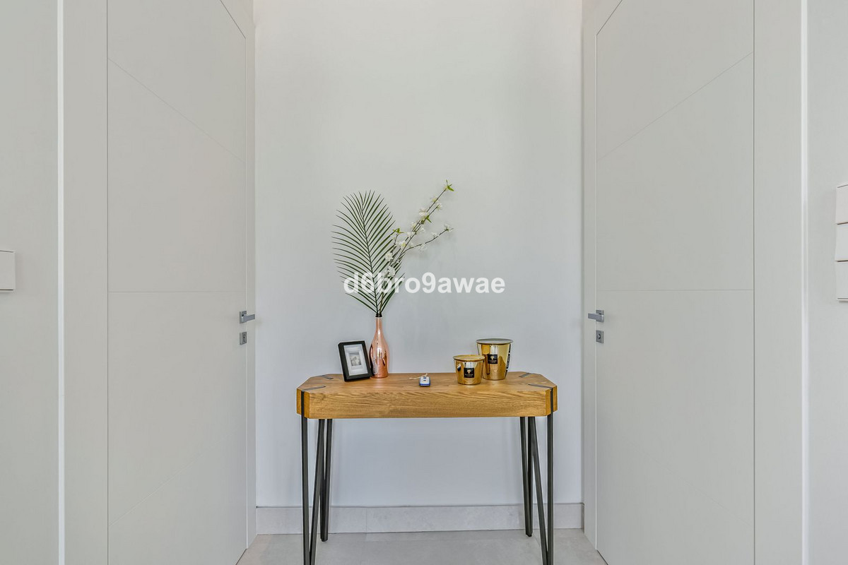 Se vende Villa - Chalet de 4 dormitorios en Costa Del Sol, Málaga, España
