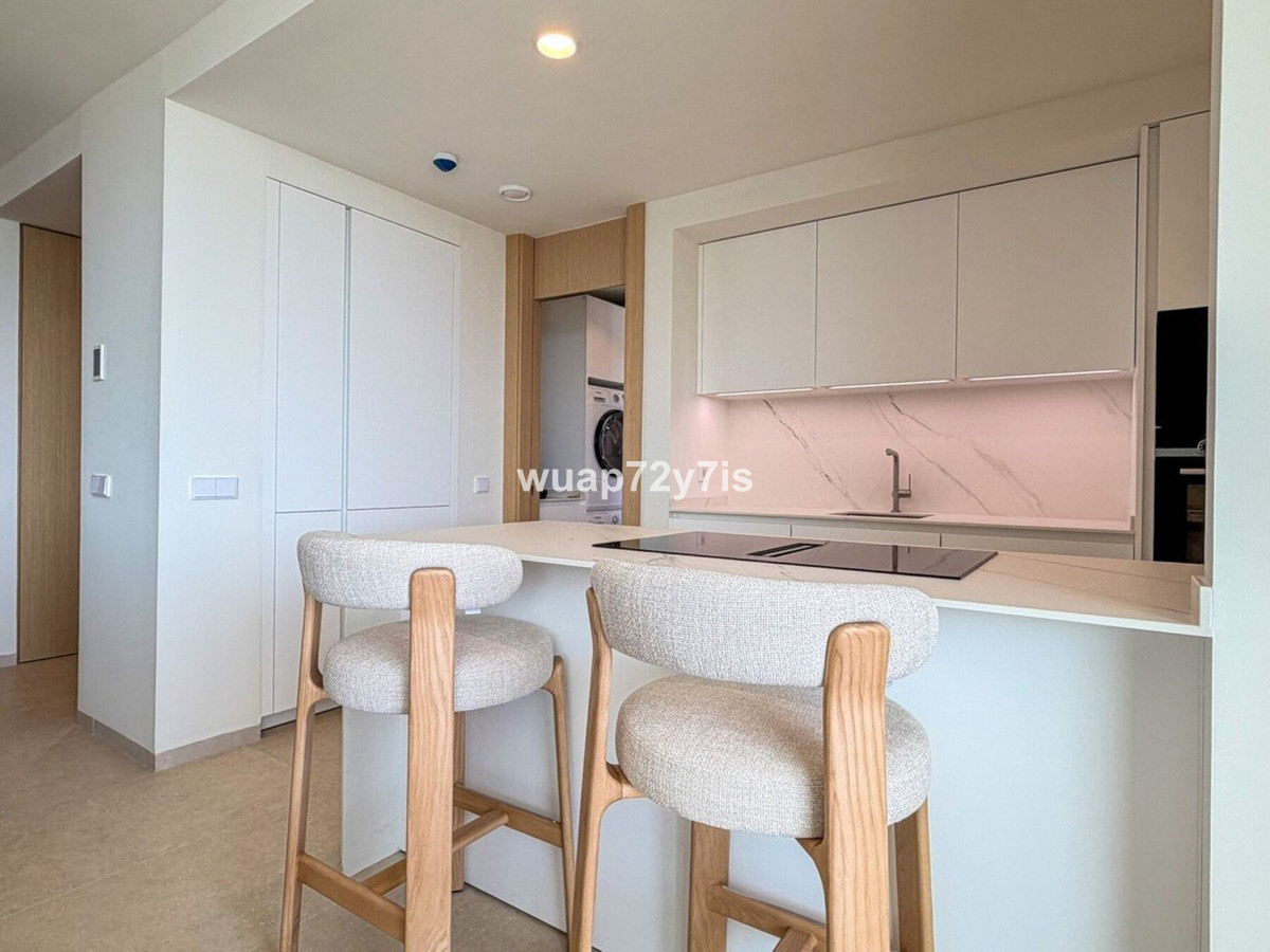 3 Bed Apartment for sale in La Quinta Costa Del Sol, Málaga, Spain