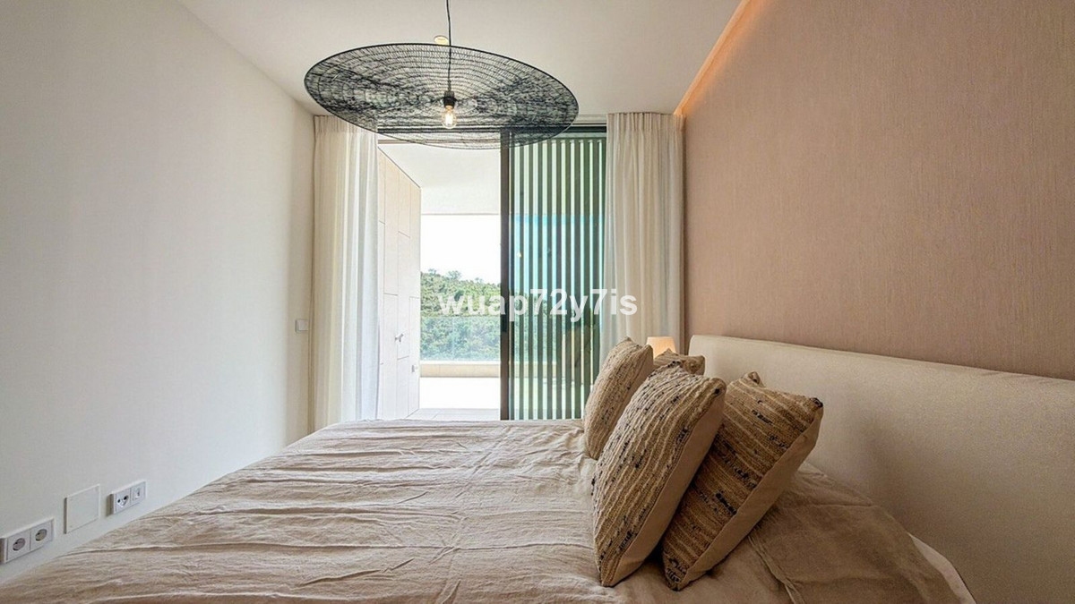 3 Bed Apartment for sale in La Quinta Costa Del Sol, Málaga, Spain
