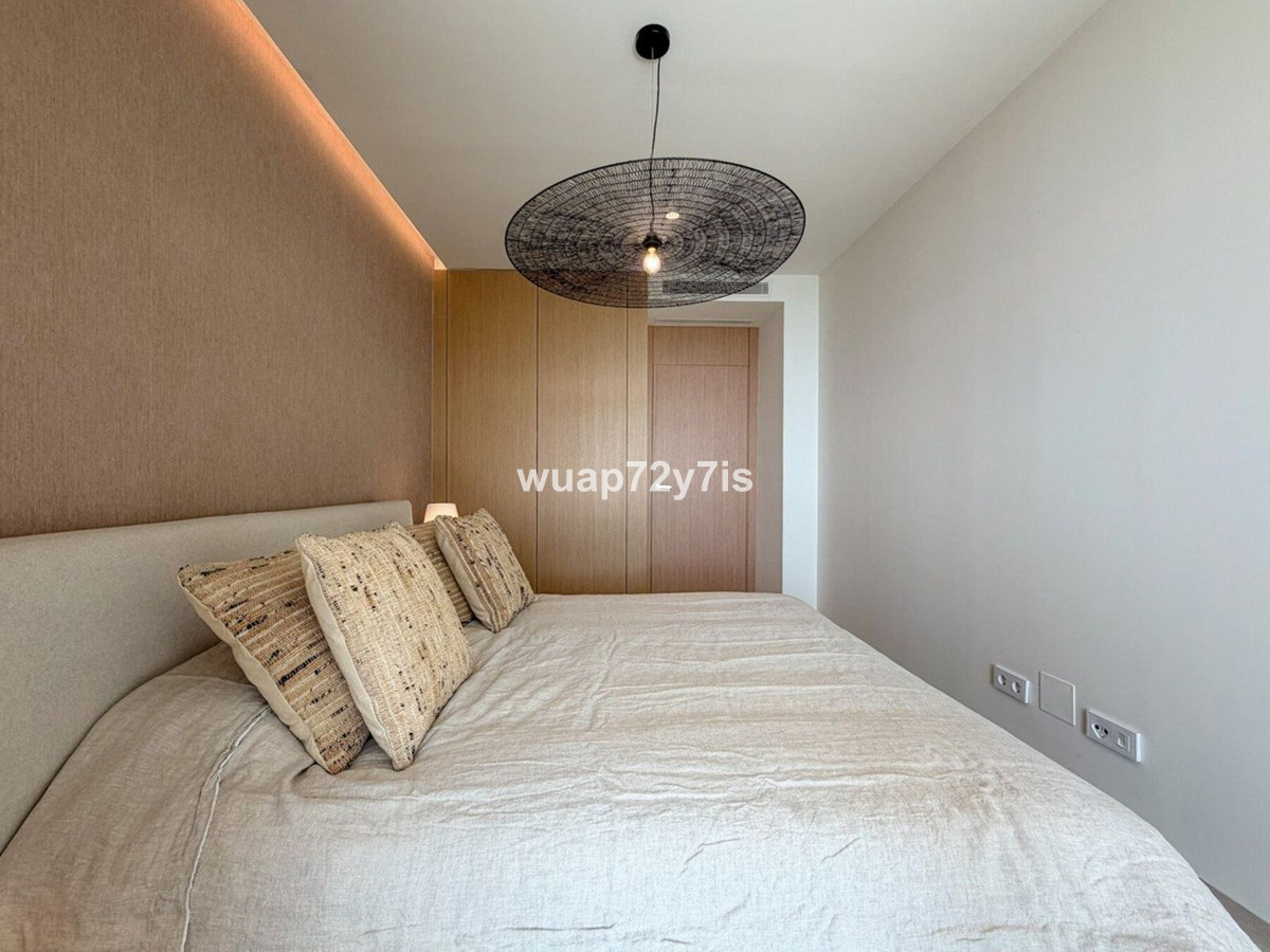 3 Bed Apartment for sale in La Quinta Costa Del Sol, Málaga, Spain