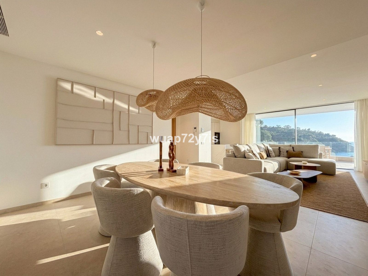 3 Bed Apartment for sale in La Quinta Costa Del Sol, Málaga, Spain
