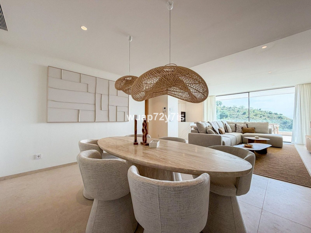 3 Bed Apartment for sale in La Quinta Costa Del Sol, Málaga, Spain