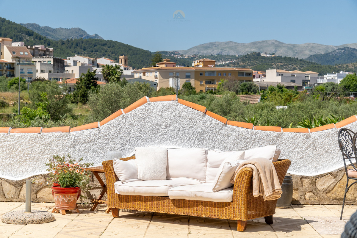 Se vende Villa - Chalet de 4 dormitorios en Costa Blanca, Alicante, España