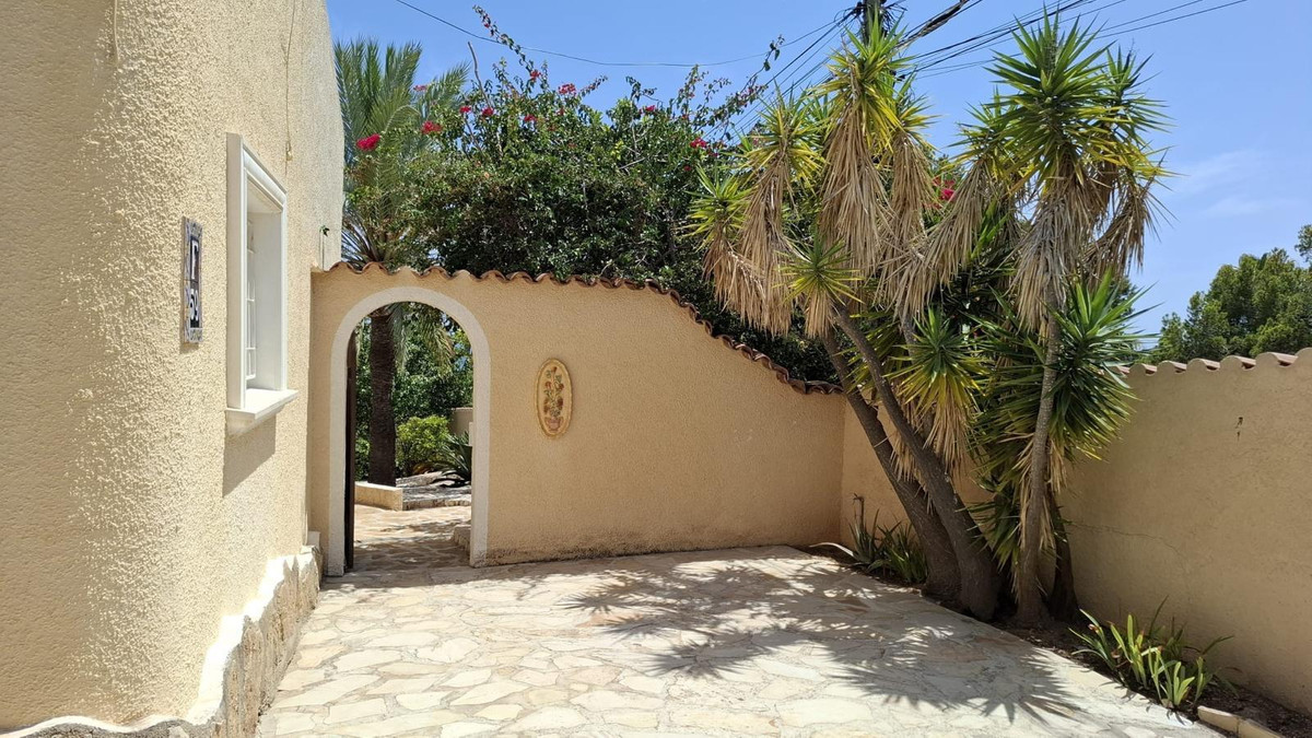 3 Bed Townhouse for sale in Benissa Costa Blanca, Alicante, Spain