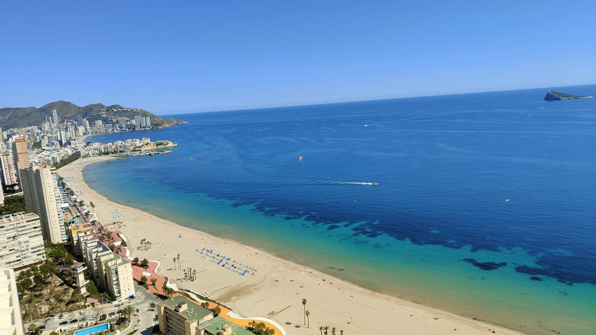 3 Bed Apartment for sale in Benidorm Costa Blanca, Alicante, Spain