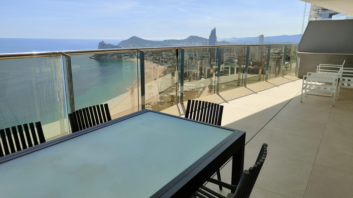 3 Bed Apartment for sale in Benidorm Costa Blanca, Alicante, Spain