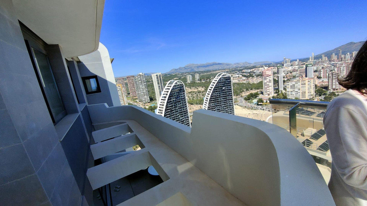 3 Bed Apartment for sale in Benidorm Costa Blanca, Alicante, Spain