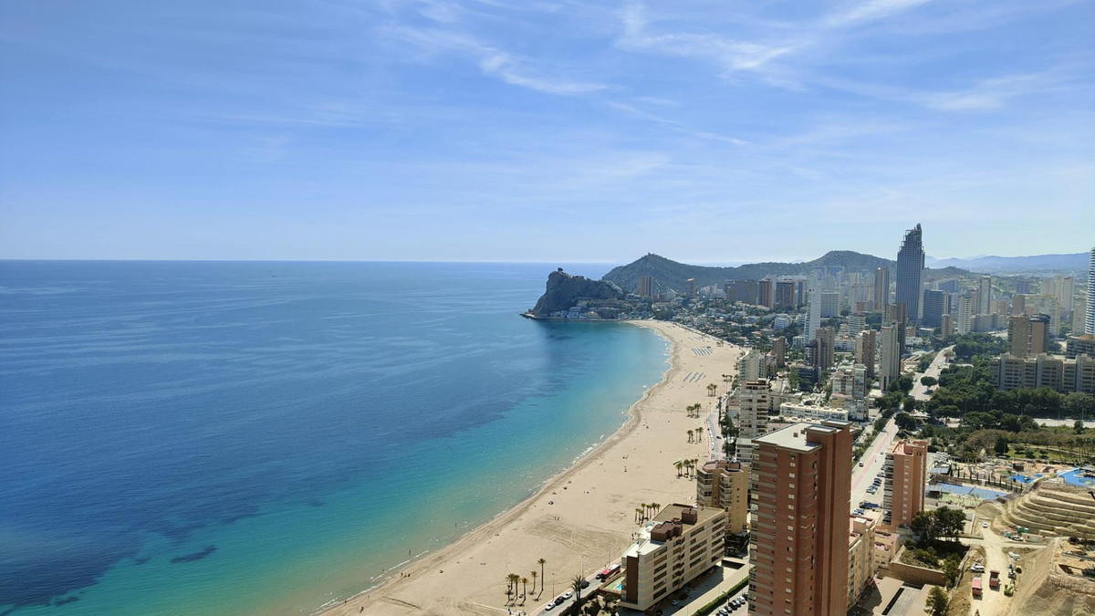 3 Bed Apartment for sale in Benidorm Costa Blanca, Alicante, Spain