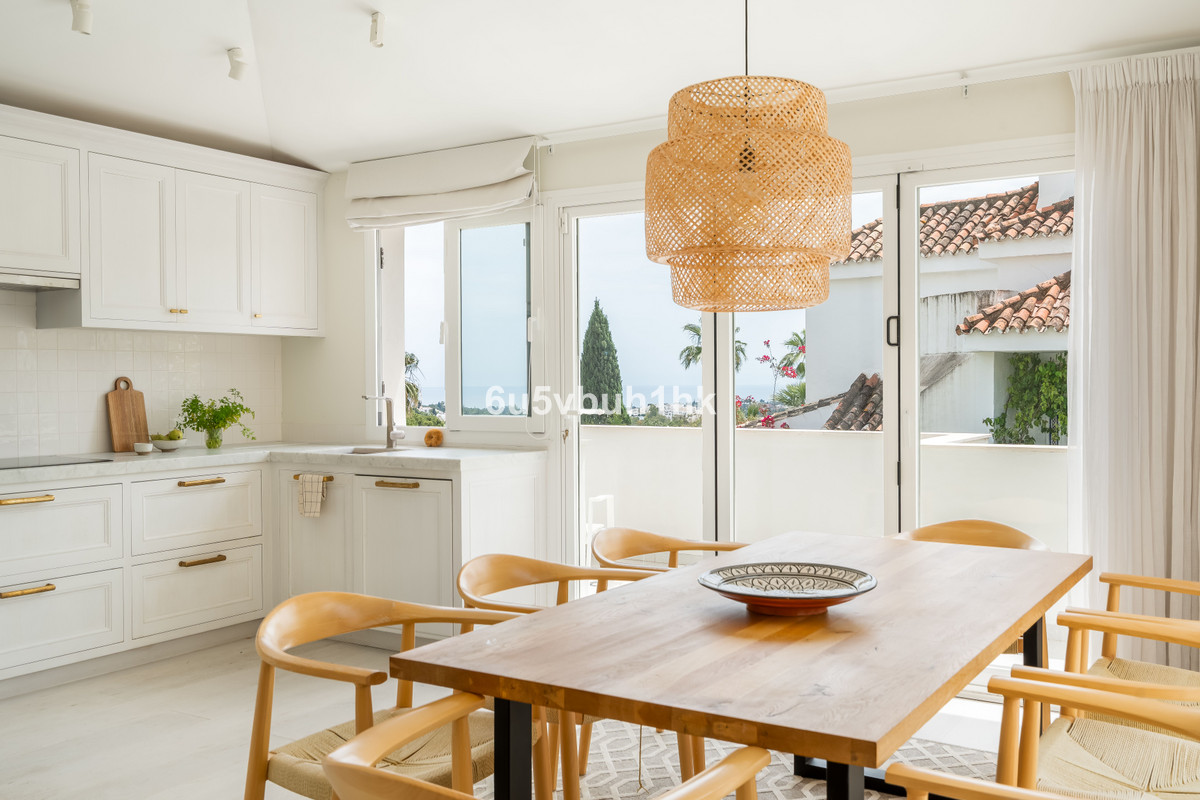 5 Bed Townhouse for sale in Marbella Costa Del Sol, Málaga, Spain