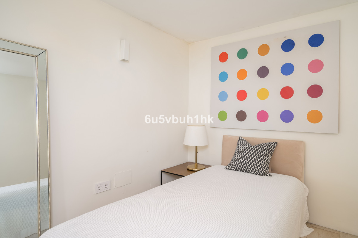 5 Bed Townhouse for sale in Marbella Costa Del Sol, Málaga, Spain