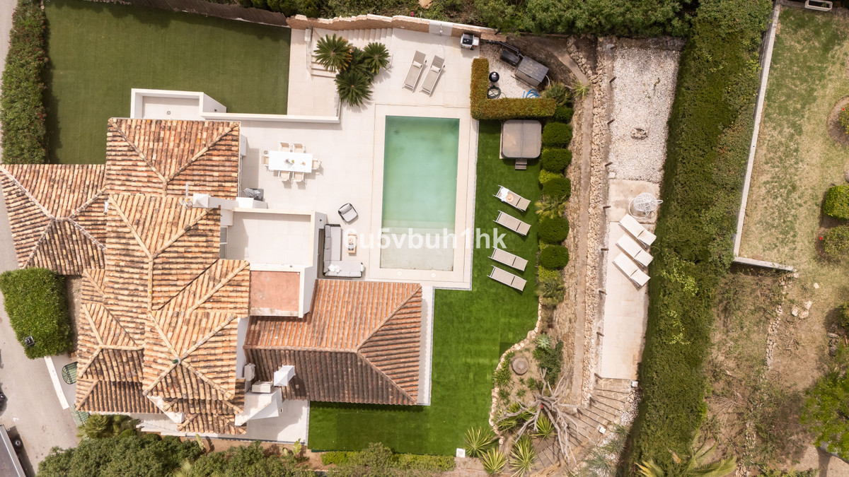 5 Bed Townhouse for sale in Marbella Costa Del Sol, Málaga, Spain