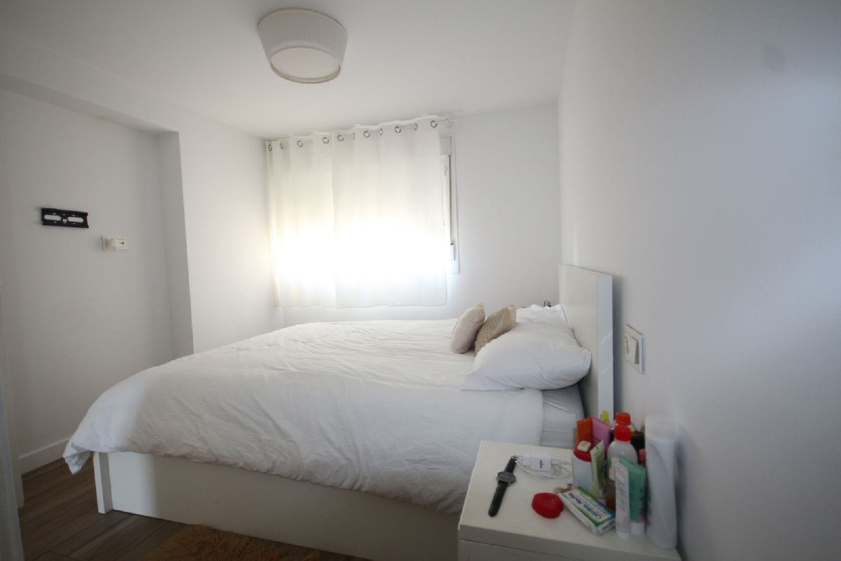 Se vende Apartamento Planta Media de 1 dormitorios en Costa Del Sol, Málaga, España