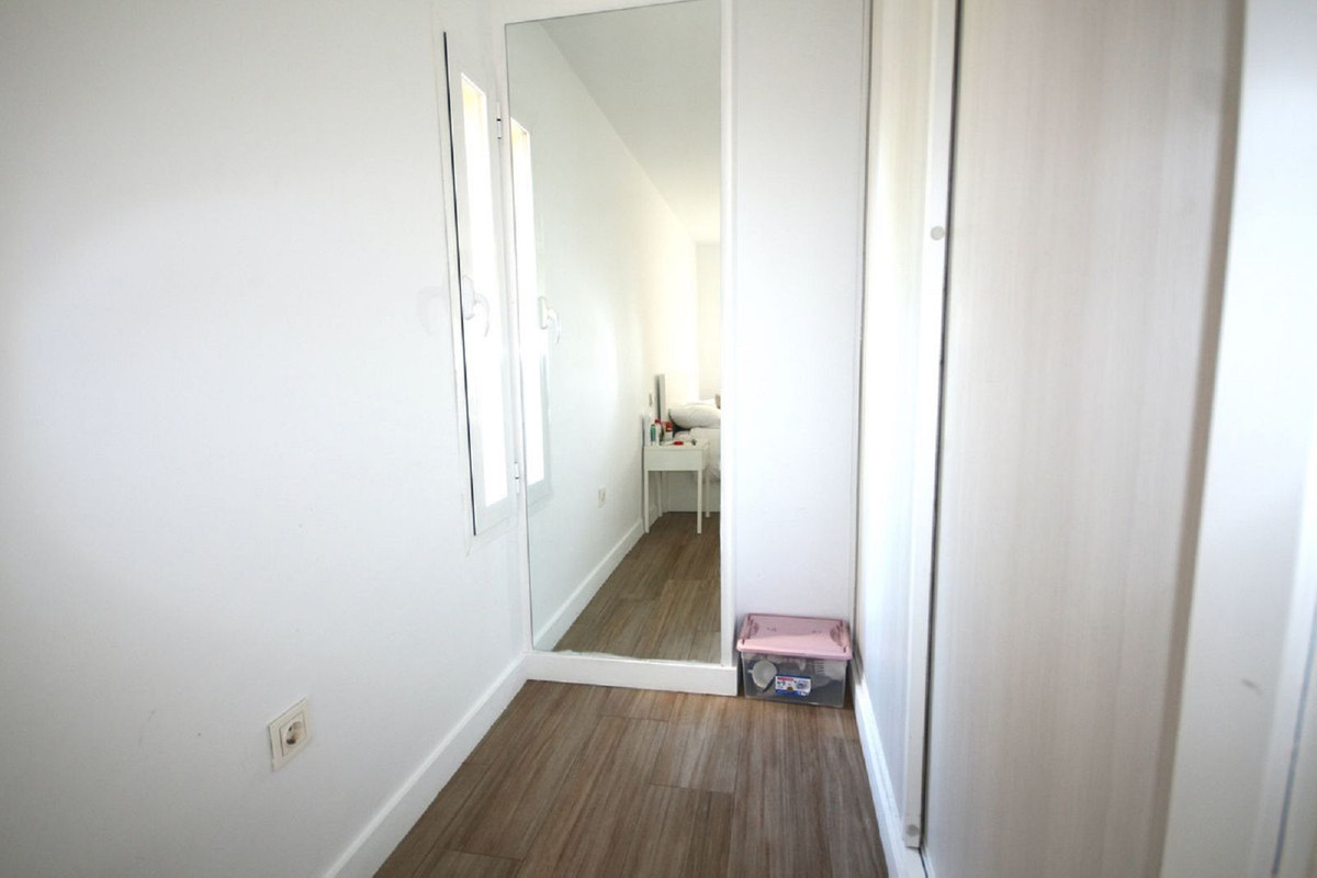 Se vende Apartamento Planta Media de 1 dormitorios en Costa Del Sol, Málaga, España
