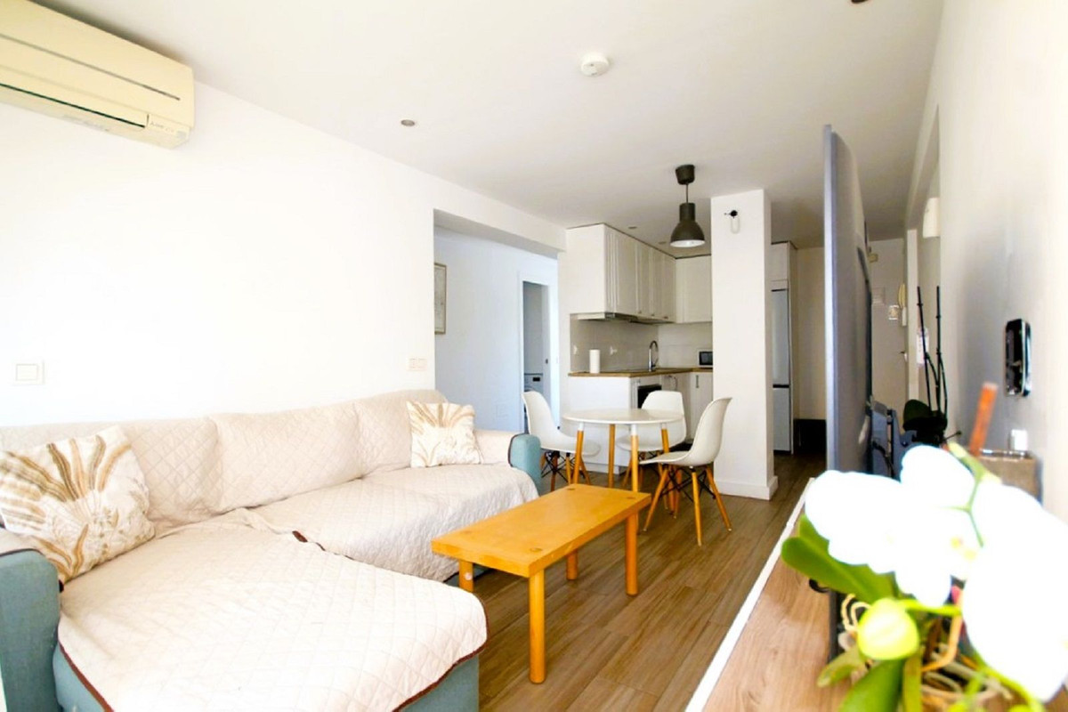 Se vende Apartamento Planta Media de 1 dormitorios en Costa Del Sol, Málaga, España