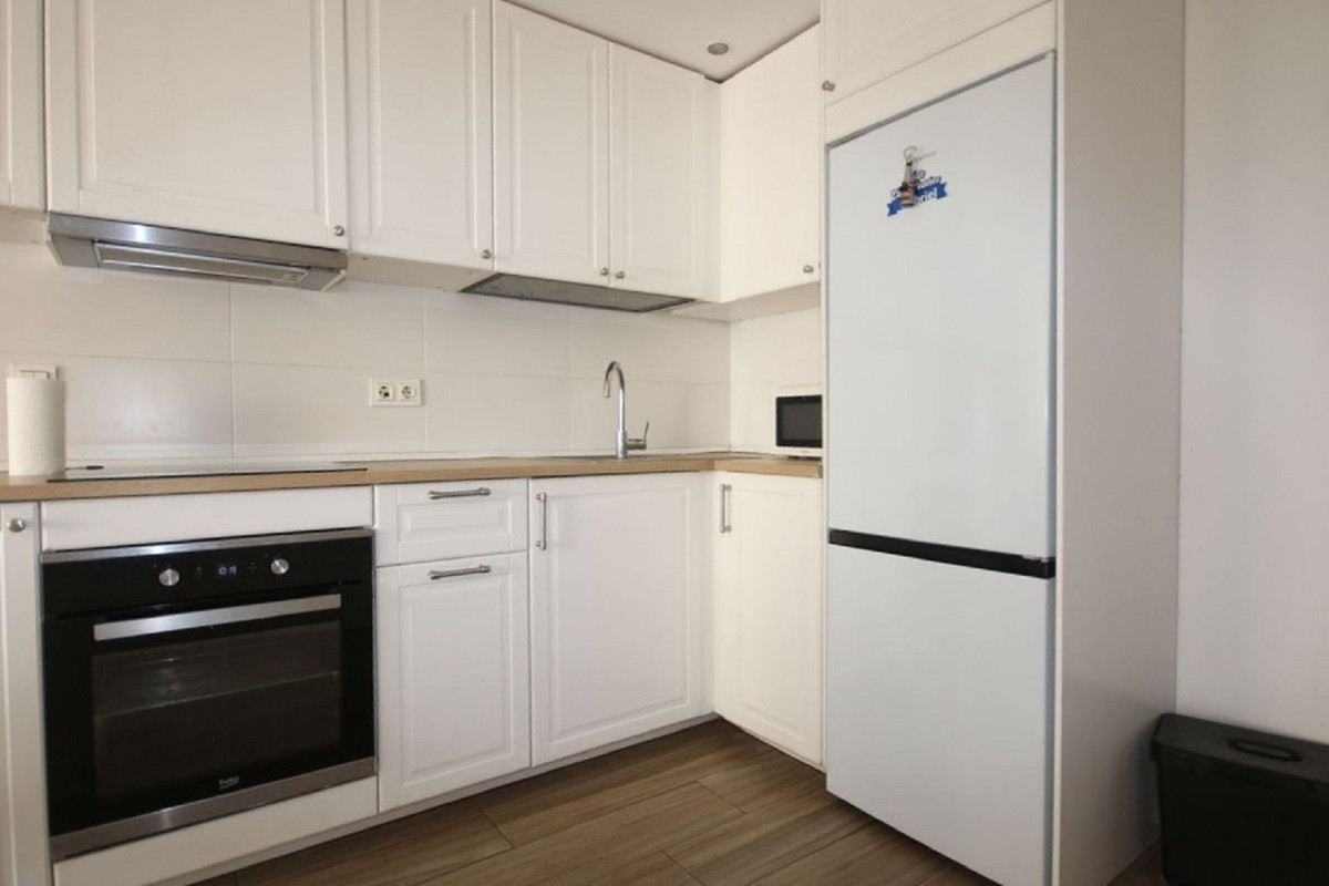 Se vende Apartamento Planta Media de 1 dormitorios en Costa Del Sol, Málaga, España